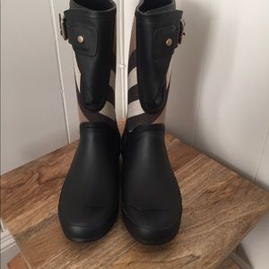 Burberry rain boots